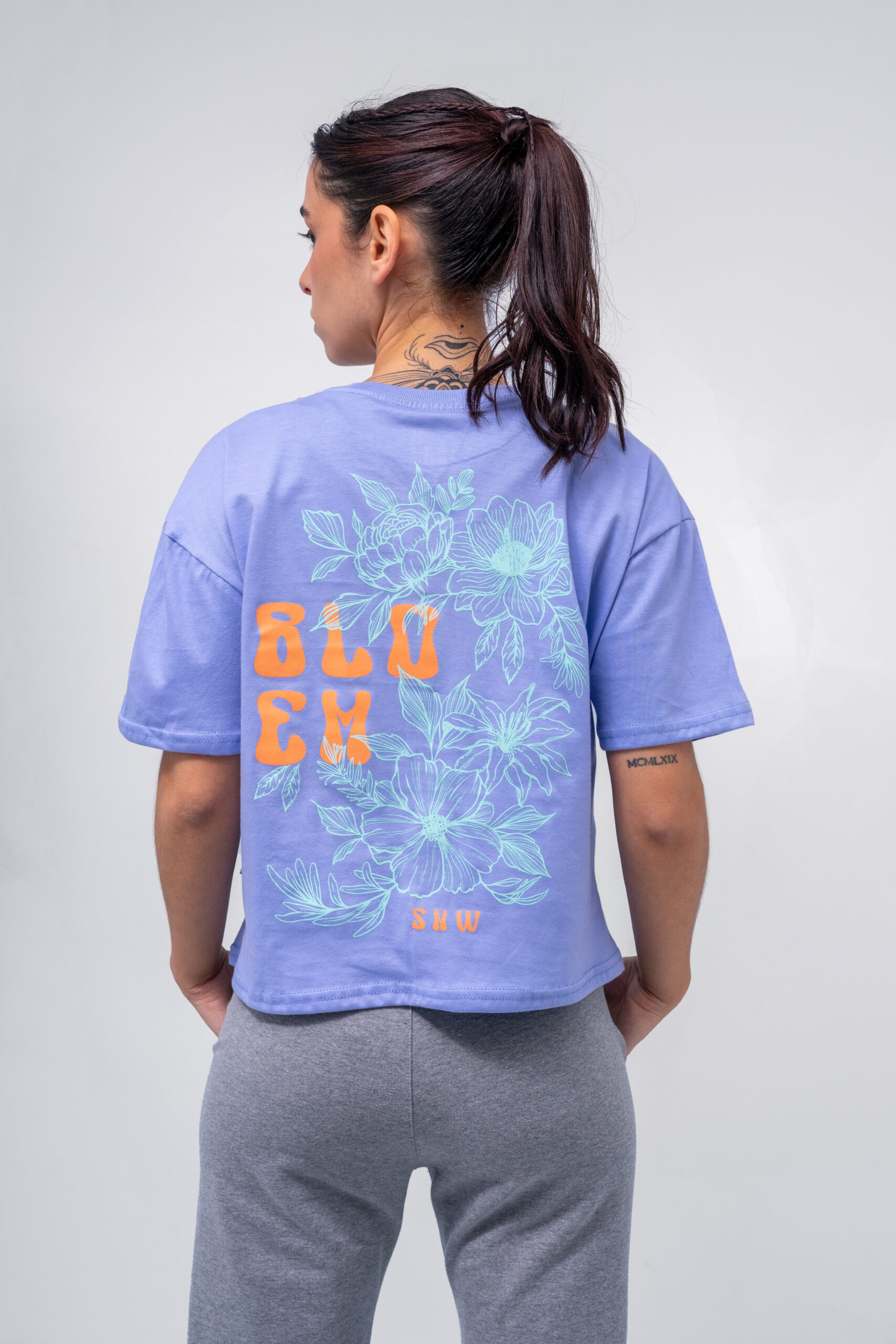 REMERA BLOEM