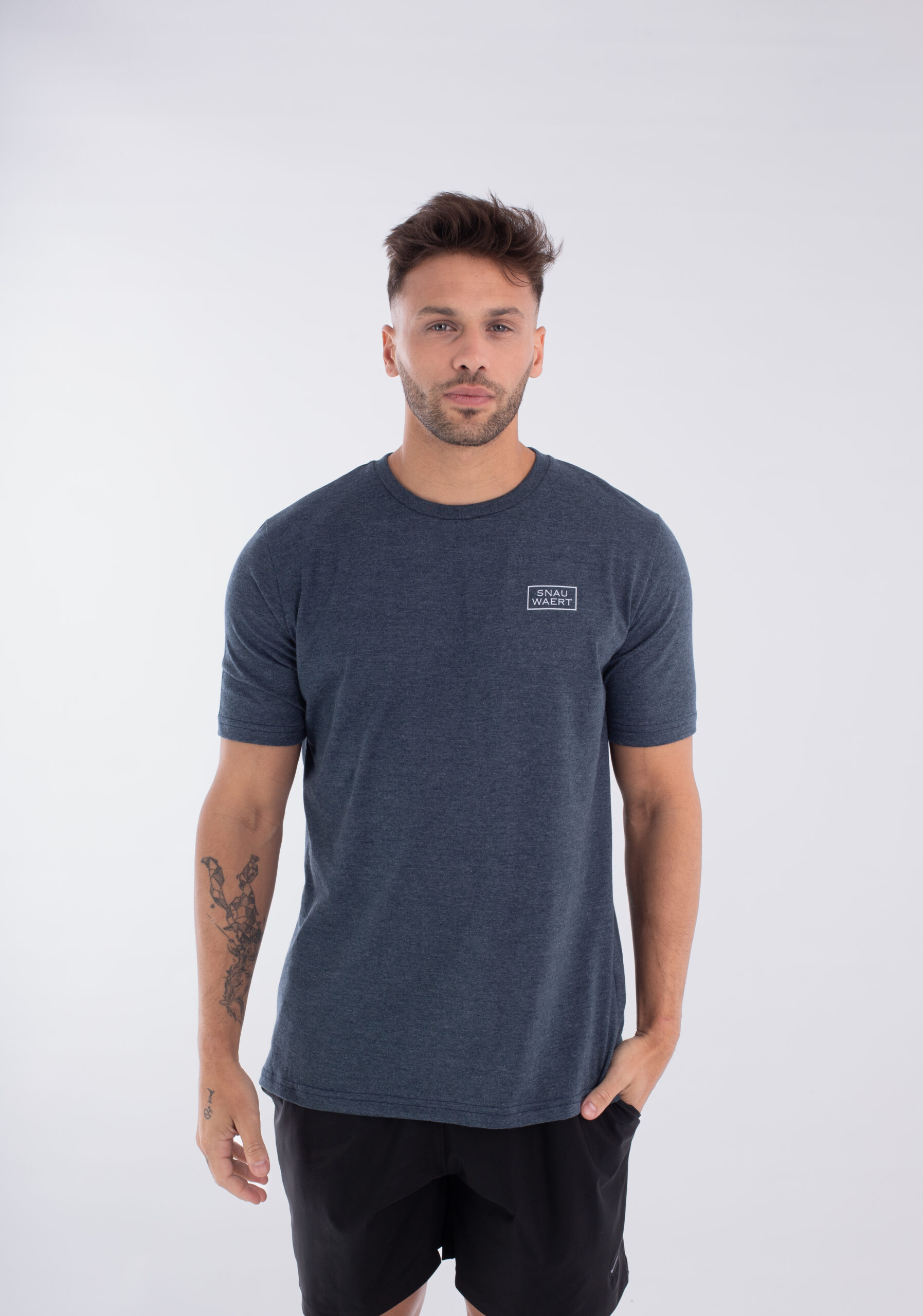 REMERA MINU